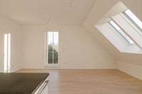 Podkrovní mezonetový byt 78 m2 2+1 v novostavbě domu v Říčanech u Prahy - Fotka 9