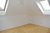 Podkrovní byt  2+kk, 58 m2 ve zrekonstruovaném domě v Říčanech u Prahy - Fotka 5
