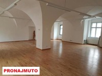 Pronájem nebytových prostor 145 m2 v Praze Klánovicích