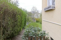 vila 5+1, 105 m2, se zahradou 820 m2, v Praze Malešicích